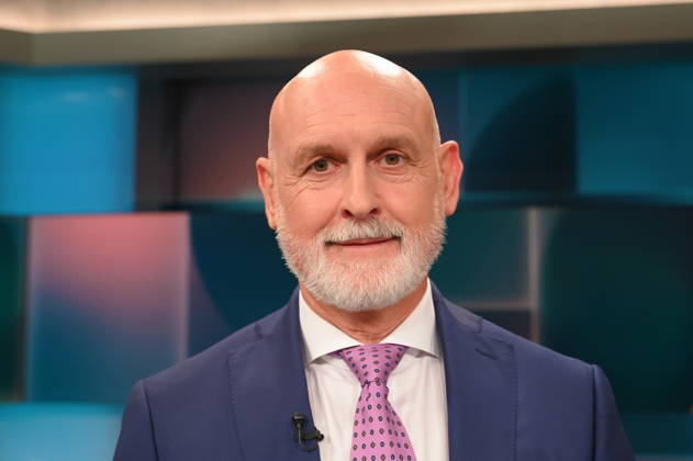 Trade unionist Volker Geyer, national chairman of the German Civil Servants Federation (dbb), appeared as a guest on the ARD talk show *Hart aber Fair* to discuss the topic Teachers, Police Officers, and the Civil Service: Why Do We Still Need Civil Servants?