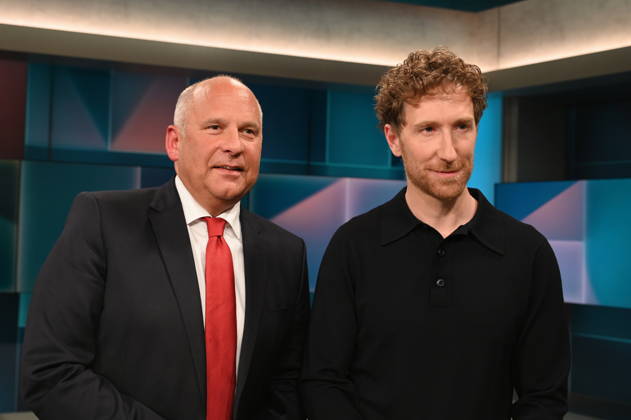 Politicians: Roman Poseck, Minister of the Interior of Hesse (CDU), (left to right), and host Louis Klamroth appeared as guests on the ARD talk show *Hart aber Fair*, which focused on the topic Teachers, Police Officers, and the Bureaucracy: Why Do We Still Need Civil Servants?