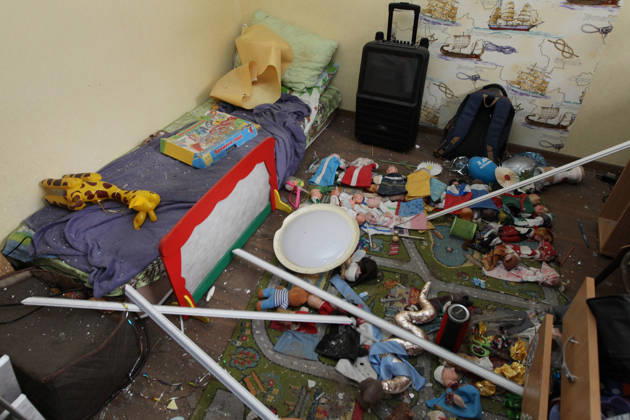 Russian troops hit Dnipro with guided bombs A room in a private house shows damage caused by a Russian bombardment in Dnipro, Ukraine, on October 19, 2026. On Monday morning, Russian forces launched guided aerial bombs at the eastern city, damaging private homes and infrastructure. An 84-year-old woman was hospitalised in moderate condition. Dnipro Ukraine  Copyright: xMykolaxMiakshykovx originalFilename: ukrinform-russiant261019_npH2C.jpg