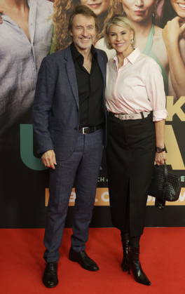Theatrical Premiere: October 19, 2026 Guido Broscheit and Barbara Klein at the world premiere of *DER PERFEKTE URLAUB* at the Mathäser Filmpalast in Munich, October 19, 2026, Munich, Mathäser Filmpalast, Baern, Germany Copyright: xAgenturxMatthiasxWehnertx xReinhardxZichyx