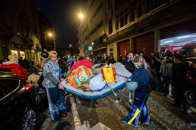 October 20, 2026, Porto, Portugal: Protesters seen carrying the remaining camp materials through the streets surrounding Praca D. Joao I after the dismantling of the housing protest camp. Porto Portugal - ZUMAs197 20261020_aaa_s197_058 Copyright: xDiogoxBaptistax