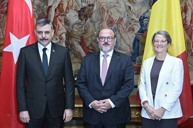 Ministerial Meeting Belgium -Turkiye BRUSSELS, BELGIUM - OCTOBER 20 : Belgium is hosting a ministerial meeting at the Egmont Palace in Brussels, bringing together seven Belgian and Turkish ministers responsible for Foreign Affairs, Justice, Security and Migration. Belgian delegation (Bernard Quintin, Minister for Security and the Interior - Anneleen Van Bossuyt, Minister for Asylum and Migration, and for Social Integration) & Turkish delegation (Mustafa Çiftçi, Minister for the Interior) on October 20, 2026 in Brussels, Belgium, 20 10 2026 Brussels Belgium Copyright: xDidierxLebrunx