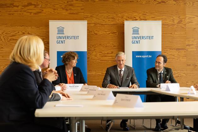 King Philippe - Filip of Belgium pictured during a visit to IGent, a research building at the UGent University where scientists and companies collaborate to develop innovative technologies, on Tuesday 20 October 2026, in Gent.  JAMESxARTHURxGEKIERE 190398653