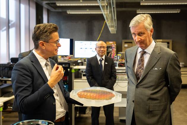 King Philippe - Filip of Belgium pictured during a visit to IGent, a research building at the UGent University where scientists and companies collaborate to develop innovative technologies, on Tuesday 20 October 2026, in Gent.  JAMESxARTHURxGEKIERE 190398563