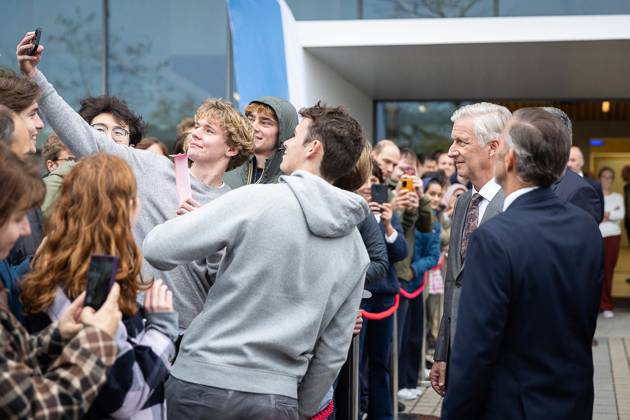 King Philippe - Filip of Belgium pictured during a visit to IGent, a research building at the UGent University where scientists and companies collaborate to develop innovative technologies, on Tuesday 20 October 2026, in Gent.  JAMESxARTHURxGEKIERE 190398426