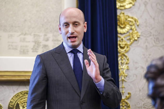 US President Trump speaks to reporters on taxpayer fraud White House Deputy Chief of Staff for Policy and Senior Advisor to the White House Task Force to Eliminate Fraud Stephen Miller delivers remarks following US Preside Donald Trump’s remarks to reporters about efforts to crack down on taxpayer fraud in the Oval Office of the White House in Washington, DC, USA, 20 October 2026. WASHINGTON DISTRICT OF COLUMBIA United States  Copyright: xPool ABACAx