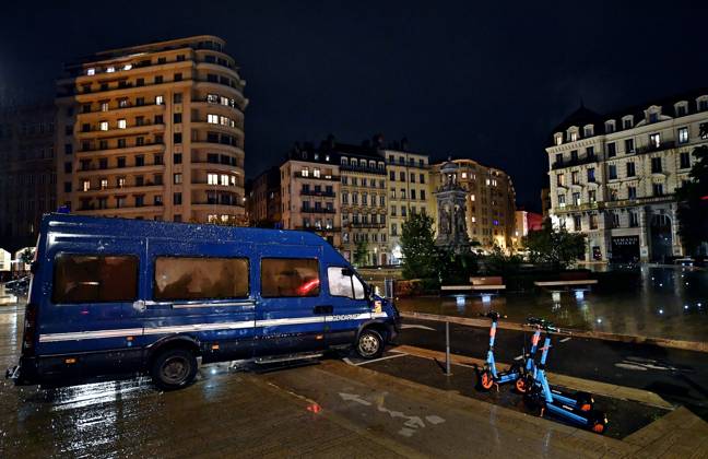 Lyon Curfew PHOTOPQR LE PROGRES Stéphane GUIOCHON Lyon 2nd District October 20, 2026 Lyon Curfew In the streets of Lyon, from Place Carnot through Place Bellecour and Rue de la République, Place des Jacobins, and Place de la République, law enforcement officers are patrolling to enforce the curfew in Lyon following the riots of October 17, 2026, in Lyon’s 2nd Arrondissement, October 20, 2026 – Curfew in Lyon Law enforcement officers are patrolling the streets of Lyon—covering the area from Place Carnot, through Place Bellecour, Rue de la République, and Place des Jacobins to Place de la République—to enforce a curfew following the riots of October 17, 2026. Lyon 2nd Arrondissement, Rhône, Rhône-Alpes, France Copyright: xPHOTOPQR LExPROGRES MAXPPPxStéphanexGUIOCHONx 20261020LPL7358 20261020LPL7358
