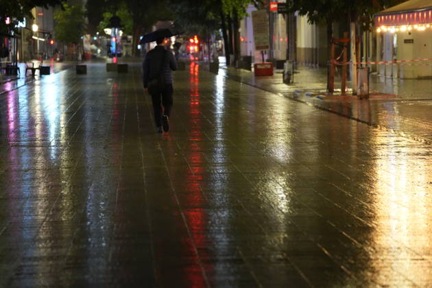 France extends curfews in several cities in wake of weekend violence LYON, FRANCE - OCTOBER 20: A view from part of Lyon s Presqu ile as a curfew goes into effect for the second consecutive night from 9 pm to 6 am by order of Rhone prefect Etienne Guyot, barring people from moving around or remaining on public streets within the Cordeliers, Bellecour and Ainay areas, excluding Place des Terreaux, while bars, restaurants, cinemas, theatres and public transport remain operational following previous violence, damage, and looting, on October 20, 2026. Mathieu Prudhomme Anadolu Lyon France. Editorial use only. Please get in touch for any other usage. Copyright: x2026xAnadoluxMathieuxPrudhommex