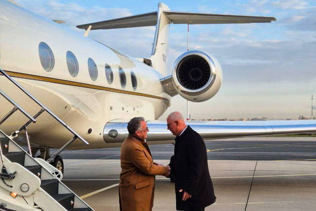 RUSSIA, ST PETERSBURG - OCTOBER 21, 2026: Steve Witkoff (L), US Special Presidential Envoy for Peace Missions, and Kirill Dmitriyev, Russia s Special Presidential Representative for Investment and Economic Cooperation with Foreign Countries, meet at Pulkovo International Airport. Best quality available. TASS St Petersburg Russia  - ZUMAt113 20261021_zaa_t113_008 Copyright: xTassx
