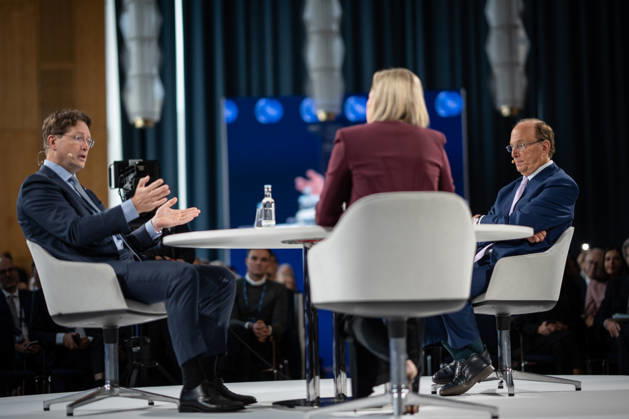 Larry Fink (Laurence Douglas Fink), CEO of BlackRock, speaks at the Berlin Global Dialogue in the former State Council building of the GDR, in conversation with Ola Källenius, CEO of Mercedes-Benz Group AG (on the left in the photo). Berlin Global Dialogue 2026 (BGD 2026), theme: Advancing Alliances for a New Era, Berlin, Berlin, Germany, ESMT