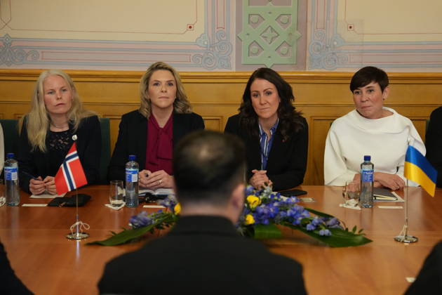 Ukrainian President Visits Norway, Oslo, October 21, 2026. Ukrainian President Volodymyr Zelenskyy visits the Storting, where he meets with Kirsti Bergsto (SV) and Sylvi Listhaug (FrP), Tonje Brenna (Ap), and Ine Eriksen Soreide (H). Photo by Ole Berg Rusten, NTB POOL, Oslo, Norway. QpNiHFBrE. EDITORIAL USE ONLY. Ref: BNC POLs QpNiHFBrE jpg  Copyright: xOlexBerg-Rustenx xNTBx