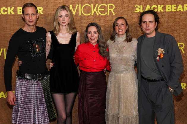 Los Angeles Premiere Of Black Bear s Wicker LOS ANGELES, CALIFORNIA, USA - OCTOBER 20: Alexander Skarsgard wearing Chopova Lowena, styled by Harry Lambert, Elizabeth Debicki wearing Kallmeyer, Calzedonia tights, Manolo Blahnik shoes, and Engelbert 1920 jewelry, styled by Elizabeth Saltzman, Olivia Colman, Eleanor Wilson and Alex Huston Fischer arrive at the Los Angeles Premiere Of Black Bear s Wicker held at the DGA Theater Complex at The Directors Guild of America on October 20, 2026 in Los Angeles, California, United States. Los Angeles DGA Theater Complex at The Directors Guild of America California United States Copyright: xKayxQiao ImagexPressxAgencyx