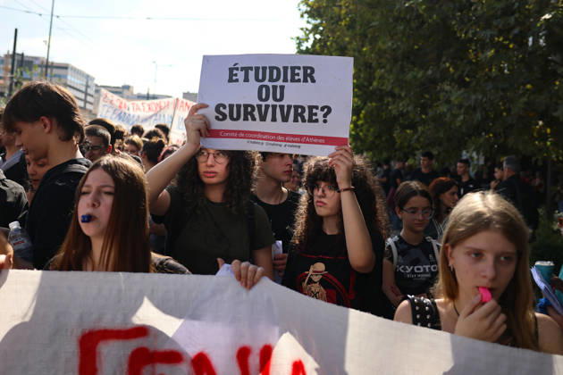 Students, teachers stage demonstration in Athens, Greece ATHENS, GREECE - OCTOBER 21: Students and teachers take part in a demonstration against the rising cost of living and demanding better working conditions and increased funding for public education in Athens, Greece, on October 21, 2026. Costas Baltas Anadolu Athens Greece. Editorial use only. Please get in touch for any other usage.  Copyright: x2026xAnadoluxCostasxBaltasx