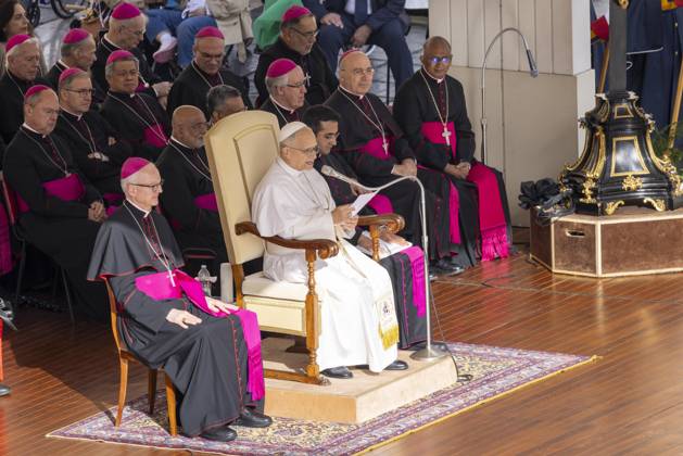 IPA89988243 - Italy, Rome, Vatican City, October 21, 2026: Pope Leo XIV during his weekly general audience in St. Peter s Square at the Vatican. Photo: Copyright Claudio Asquini Catholipressphoto  Copyright: xx xClaudioxAsquini xCatholicpressphx IPA89988243