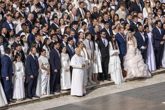 IPA89988261 - Italy, Rome, Vatican City, October 21, 2026: Pope Leo XIV during his weekly general audience in St. Peter s Square at the Vatican. Photo: Copyright Claudio Asquini Catholipressphoto  Copyright: xx xClaudioxAsquini xCatholicpressphx IPA89988261