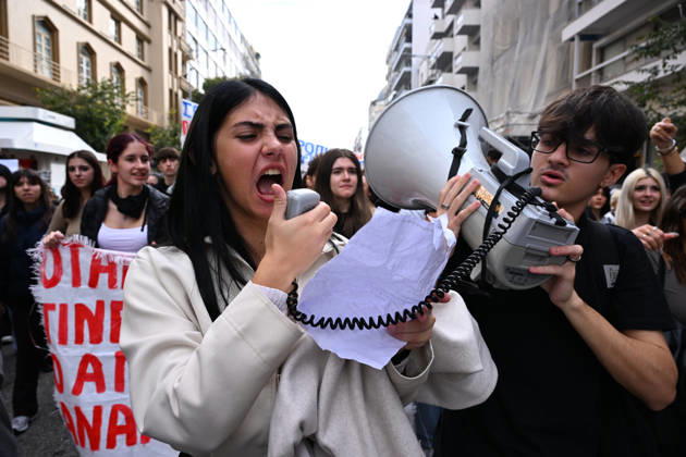 October 21, 2026, Thessaloniki, Greece: Students protest in Greece, calling for better education and government action to ease the burden of rising living costs. Thessaloniki Greece - ZUMAp191 20261021_zap_p191_003 Copyright: xGiannisxPapanikosx