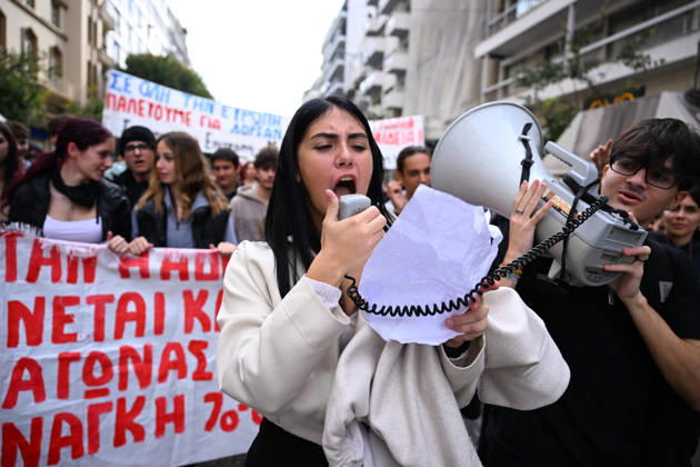 October 21, 2026, Thessaloniki, Greece: Students protest in Greece, calling for better education and government action to ease the burden of rising living costs. Thessaloniki Greece - ZUMAp191 20261021_zap_p191_017 Copyright: xGiannisxPapanikosx