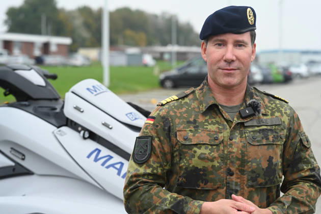 German Armed Forces Unveil New Biber Watercraft Commander of the Naval Base Command, Lieutenant Commander Sebastian Uhle The German Navy presents its new Biber watercra Copyright: xdiebildwerftx