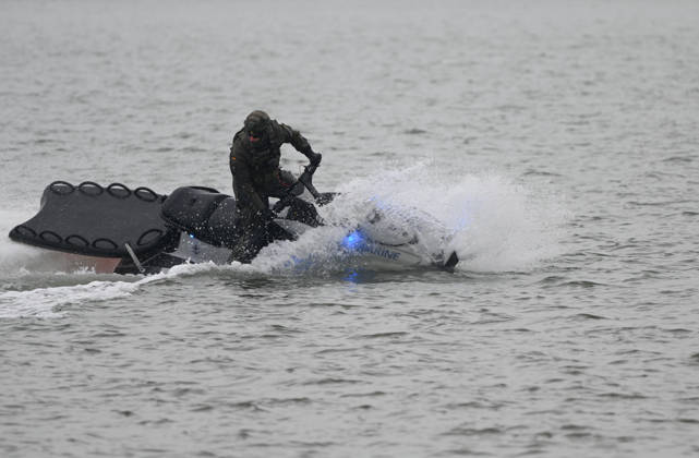 German Armed Forces Unveil New Biber Watercraft The German Navy presents its new Biber watercraft during a dynamic demonstration Soldiers demonstrate the fast and agile, militarily modified jet skis of the Maritime Interdiction Secur Copyright: xdiebildwerftx