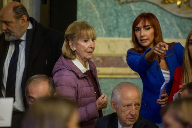 Javier Milei, President of Argentina visits Madrid - 21 Oct 2026 Esperanza Aguirre, former president of the Community of Madrid, arriving at the venue where Argentine President Javier Milei (not in view) is set to appear a breakfast briefing hosted by the New Economy Forum in Madrid. Madrid Spain Copyright: xLuisxSotox xSOPAxImagesx LSOTOJMMF07