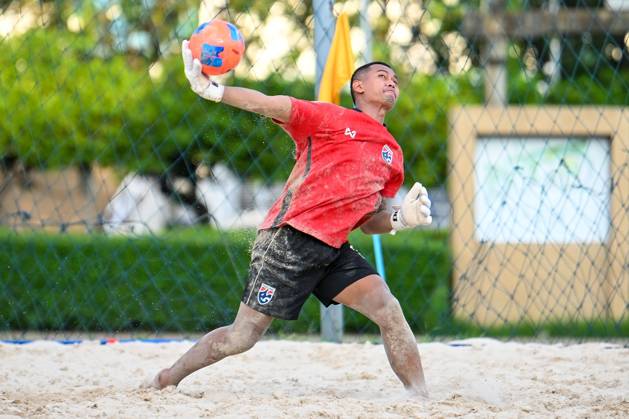 October 21, 2026, Bangkok, Thailand: BANGKOK, THAILAND - OCTOBER 21, 2026: Thailand s men s beach soccer team held its final training session before departing for the 2026 AFC Beach Soccer Asian Cup, which will be held in Phang Nga. Bangkok Thailand - ZUMAq101 20261021_zna_q101_129 Copyright: xSuttipatxSongnangrongx