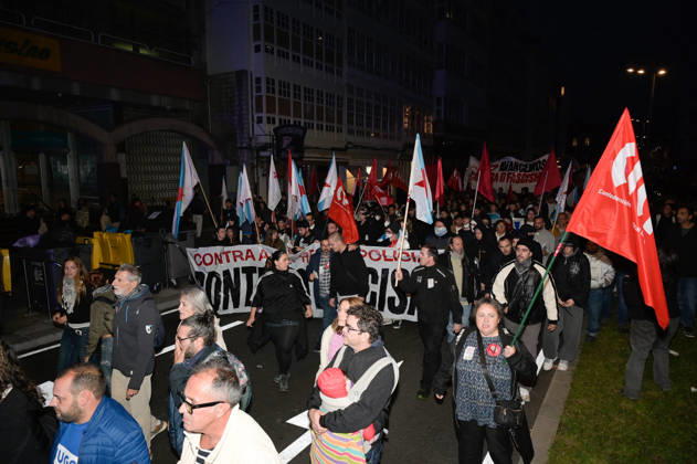 Protests Against Police Repression in A Coruna Hundreds of people are demonstrating against the police repression they have suffered in recent days, as of October 21, 2026, in A Coruna, Galicia, Spain. Abascal’s visit to A Coruna this morning ended with incidents and police charges in María Pita Square. The disturbances left twelve people injured and two arrested. OCTOBER 21, 2026. A Coruna, Galicia; A Coruna, Galicia, Spain  Copyright: xM.xDylanx 7860158