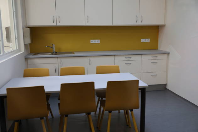 The Bautzen branch of the state-owned enterprise Sächsisches Immobilien und Baumanagement (SIB) today held a ceremony to mark the completion of the new prison kitchen at the Bautzen Correctional Facility. The previous prison kitc Copyright: xMatthiasxWehnertx