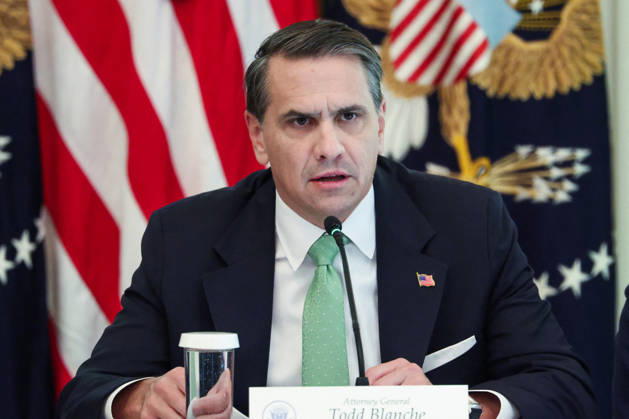 DC: President Trump Hosts Roundtable on Cybercrime at White House Todd Blanche, U.S. Attorney General, speaks during a roundtable discussion on cybercrime in the East Room of the White House on October 21, 2026 in Washington, D.C. The administration is fighting back against foreign-based organized criminal organizations that exploit Americans in cyberspace and their scam centers and fraud schemes. (Photo by Samuel Corum Pool ABACAPRESS.COM) Washington DC United States  Copyright: xPool ABACAx