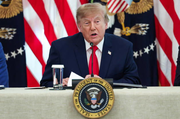 DC: President Trump Hosts Roundtable on Cybercrime at White House President Donald Trump speaks during a roundtable discussion on cybercrime in the East Room of the White House on October 21, 2026 in Washington, D.C. The administration is fighting back against foreign-based organized criminal organizations that exploit Americans in cyberspace and their scam centers and fraud schemes. (Photo by Samuel Corum Pool ABACAPRESS.COM) Washington DC United States  Copyright: xPool ABACAx