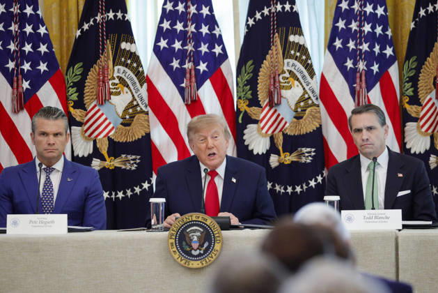 Pete Hegseth, Secretary of Defense, President Donald Trump and Todd Blanche, U.S. Attorney General, during a cybercrime and online fraud prevention round-table in the East Room of the White House in Washington DC on Wednesday, October 21, 2026.  WAX20261021904 SHAWNxTHEW