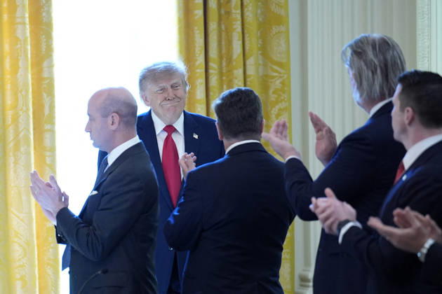Donald Trump on cybercrime - Washington US President Donald Trump participates in the roundtable on protecting American families and seniors from cybercrime in the East Room at the White House in Washington on October 21, 2026. Photo by Yuri Gripas ABACAPRESS.COM Washington DC United States  Copyright: xGripasxYuri ABACAx
