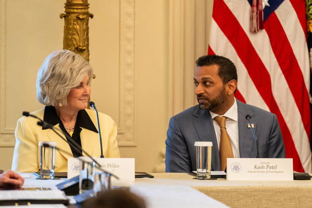 October 21, 2026, Washington, District Of Columbia, United States: White House Chief of Staff SUSIE WILES and FBI Director KASH PATEL attend a White House roundtable hosted by President DONALD TRUMP focused on combating cybercrime, online fraud and foreign-based criminal networks targeting Americans. Washington United States  - ZUMAk206 20261021_znp_k206_001 Copyright: xMattxKaminskyx