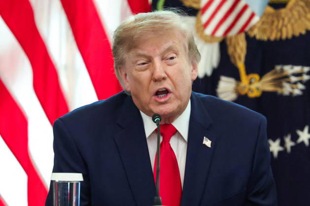 DC: President Trump Hosts Roundtable on Cybercrime at White House President Donald Trump speaks during a roundtable discussion on cybercrime in the East Room of the White House on October 21, 2026 in Washington, D.C. The administration is fighting back against foreign-based organized criminal organizations that exploit Americans in cyberspace and their scam centers and fraud schemes. (Photo by Samuel Corum Pool ABACAPRESS.COM) Washington DC United States  Copyright: xPool ABACAx