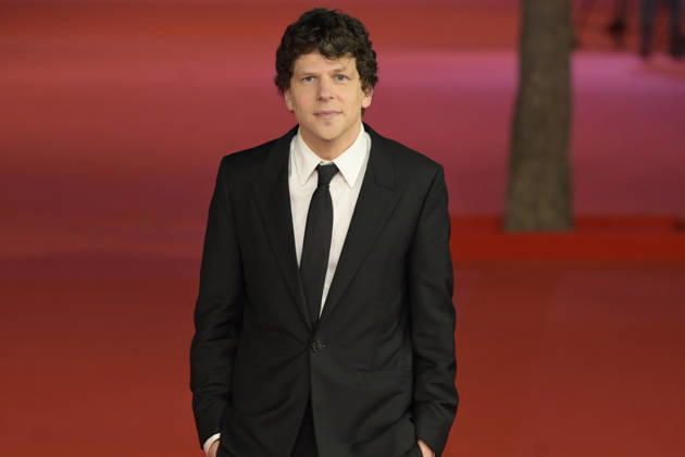 October 21, 2026, Rome, Italy: Jesse Eisenberg attends the red carpet of the film The debut at the 2026 Rome Film Fest, held at the Auditorium Parco della Musica. Rome Italy - ZUMAs197 20261021_aaa_s197_448 Copyright: xMarioxCartellix
