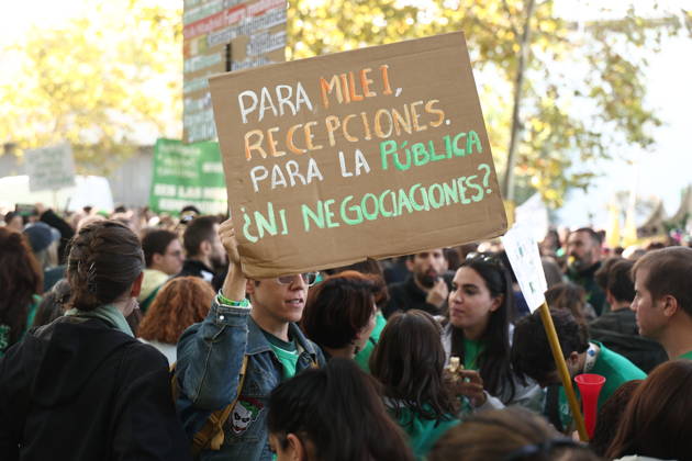 Rally at the Madrid Assembly in Support of the Indefinite Education Strike Several people hold a banner reading For Milei, receptions; for public education, no negotiations? during a rally for public education in front of the Madrid Assembly on October 22, 2026, in Madrid, Spain. Public school teachers in the Community of Madrid began an indefinite strike on October 14 to demand more resources and better working conditions, called by the unions CCOO, CGT, CNT, Solidaridad Obrera, STEM, and UGT, as well as by the teachers’ platforms Dignified Special Education, Fewer Class Periods, and We Want Vocational Training. Among their main demands are the restoration of a maximum of 17 weekly class periods in secondary education and vocation  Copyright: xEduardoxParrax 7861269
