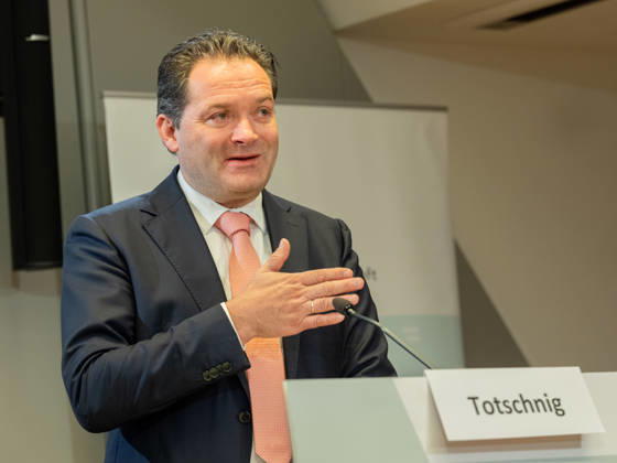 October 22, 2026: Presentation at the BMLUK (Federal Ministry of Agriculture and Forestry), Climate and Environmental Protection, Regions and Water Management Norbert Totschnig (ÖVP) on October 22, 2026, during the presentation of a study on quality of life in municipalities and prospects for vibrant regions at the Fe