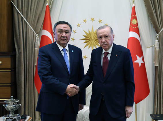 Turkish President Recep Tayyip Erdogan ANKARA, TURKIYE - OCTOBER 22: (----EDITORIAL USE ONLY - MANDATORY CREDIT - TURKISH PRESIDENCY MURAT KULA HANDOUT - NO MARKETING NO ADVERTISING CAMPAIGNS - DISTRIBUTED AS A SERVICE TO CLIENTS----) Turkish President Recep Tayyip Erdogan (R) receives Turkic States Organization (TDT) Secretary General Kubanychbek Omuraliev (L) at the Presidential Complex, in Ankara, Turkiye on October 22, 2026. TUR Presidency Murat Kula Handout Anadolu Ankara Turkey. Editorial use only. Please get in touch for any other usage.  Copyright: x2026xAnadoluxTURxPresidency MuratxKulax xHandoutx