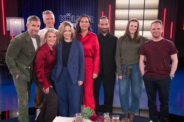 From left: Micky BEISENHERZ, host; Susan LINK, host; Bastian Basti CAMPMANN, singer with the band Casalla; Ann Kathrin KRAMER, actress, Natascha OCHSENKNECHT, former model, Igor LEVIT, pianist and musician, Jennifer SPRINGER, influencer, Ralf SCHMITZ, comedian and actor, appearing as a guest on the show Kölner Treff on WDR television, October 22, 2026