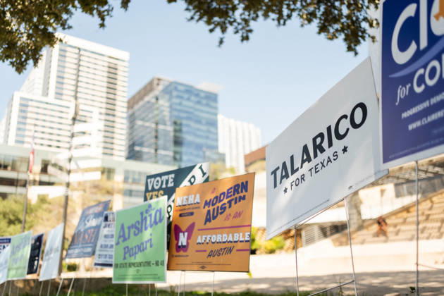 Midterm polling location Illustration - Austin AJ This photo is an illustration of polling location with posters of the differents candidates during the early voting in Texas for the midterm elections in Austin, Texas, United States (USA) on October 22, 2026. Democrat James Talarico is facing Republican and Texas Attorney General Ken Paxton in a race for one of Texas s US Senate seats. No Democrat has won statewide office in the conservative southern state since 1994, and Donald Trump carried Texas by nearly 14 percentage points in the 2024 presidential election. Photo by Alexis Jumeau ABACAPRESS.COM Austin Texas  Copyright: xJumeauxAlexis ABACAx