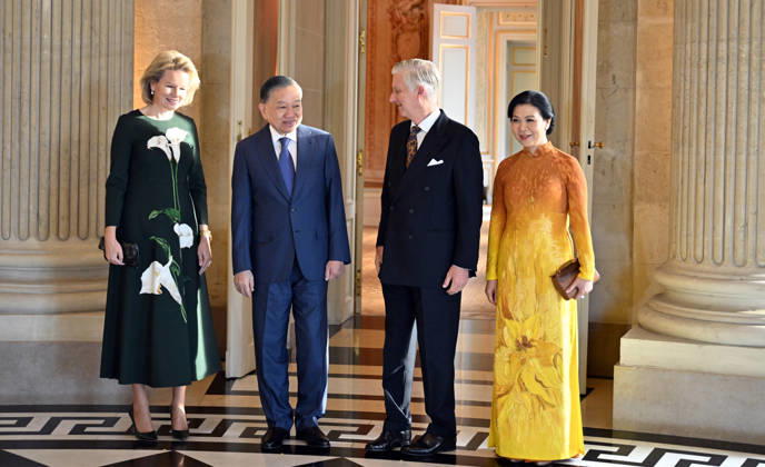 King Philippe of Belgium meets with Vietnamese President To Lam in Belgium BRUSELLS, BELGIUM - OCTOBER 23: King Philippe of Belgium (2nd R) and Queen Mathilde (L) host Vietnamese President To Lam (2nd L) and his wife, Ngo Phuong Ly (R), at the Royal Palace of Laeken in Belgium, Brussels on October 23, 2026. Dursun Aydemir Anadolu Brussels Belgium. Editorial use only. Please get in touch for any other usage.  Copyright: x2026xAnadoluxDursunxAydemirx