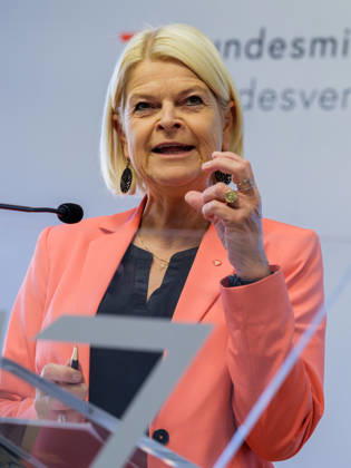 October 23, 2026: Press Conference on the BMLV Youth Monitor 2026—Federal Minister of Defense Klaudia Tanner (ÖVP) on October 23, 2026, at the press conference titled What Do Young People Think About the Austrian Armed Forces? held at the Rossauer Barracks in Vienna, Vienna, Austria