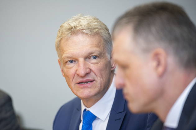 On Friday, October 23, 2026, Stephan Toscani, the CDU’s state chairman in Saarland, will welcome the CDU’s parliamentary group leader in the German Bundestag, Thorsten Frei, at the Saarland State Parliament. Together, they will hold a press conference. Pictured, from left: Stephan Toscani, Member of the State Parliament (CDU), and Thorsten Frei, Member of the Bundestag (CDU). bub