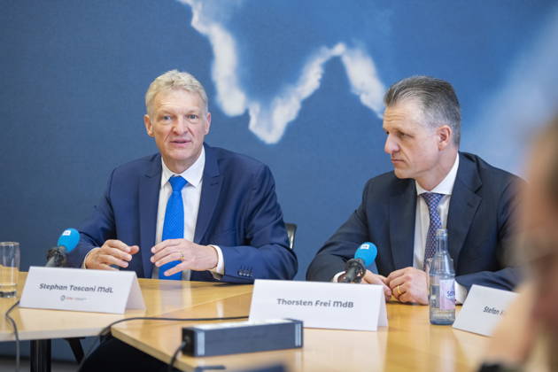 On Friday, October 23, 2026, Stephan Toscani, the CDU’s state chairman in Saarland, will welcome the CDU’s parliamentary group leader in the German Bundestag, Thorsten Frei, at the Saarland State Parliament. Together, they will hold a press conference. Pictured, from left: Stephan Toscani, Member of the State Parliament (CDU), and Thorsten Frei, Member of the Bundestag (CDU). bub
