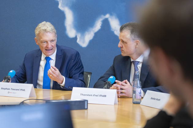 On Friday, October 23, 2026, Stephan Toscani, the CDU’s state chairman in Saarland, will welcome the CDU’s parliamentary group leader in the German Bundestag, Thorsten Frei, at the Saarland State Parliament. Together, they will hold a press conference. Pictured, from left: Stephan Toscani, Member of the State Parliament (CDU), and Thorsten Frei, Member of the Bundestag (CDU). bub