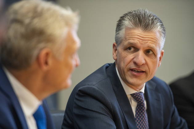 On Friday, October 23, 2026, Stephan Toscani, the CDU’s state chairman in Saarland, will welcome the CDU’s parliamentary group leader in the German Bundestag, Thorsten Frei, at the Saarland State Parliament. Together, they will hold a press conference. Pictured, from left: Stephan Toscani, Member of the State Parliament (CDU), and Thorsten Frei, Member of the Bundestag (CDU). bub
