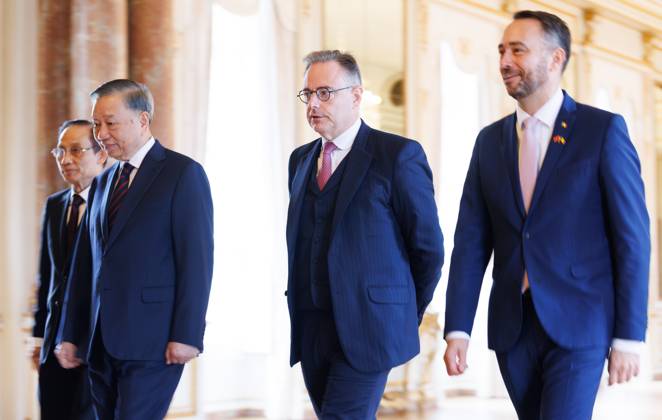 Vietnamese Foreign Minister Le Hoai Trung, Vietnam President To Lam; Belgian Prime Minister Bart De Wever and Vice-prime minister and Minister of Foreign Affairs Maxime Prevot pictured ahead of a meeting at the Egmont Palace, in Brussels, on Friday 23 October 2026. The President of Vietnam and his wife visit Belgium from 21 to 24 October.  BENOITxDOPPAGNE 190742356