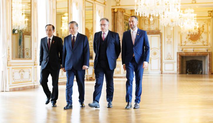 Vietnamese Foreign Minister Le Hoai Trung, Vietnam President To Lam; Belgian Prime Minister Bart De Wever and Vice-prime minister and Minister of Foreign Affairs Maxime Prevot pictured ahead of a meeting at the Egmont Palace, in Brussels, on Friday 23 October 2026. The President of Vietnam and his wife visit Belgium from 21 to 24 October.  BENOITxDOPPAGNE 190742442