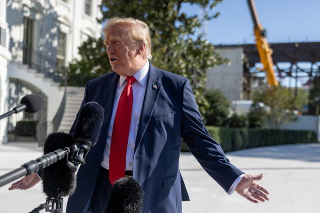Trump Departs White House WASHINGTON, DC - OCT. 23: US President Donald Trump speaks to reporters outside the White House as he departs for a campaign stop in Ft. Myers, Fla. via Marine One on Friday, Oct. 23, 2026 in Washington, D.C. (Photo by Tierney Cross Pool For The Washington Post) Washington DC United States  Copyright: xPool ABACAx