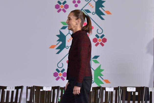 October 23, 2026: TO-45582& x2014;MEXICO , October 23, 2026. Mexican President Claudia Sheinbaum spoke about healthcare and national policy during the "People& x2019;s Conference" (Conferencia del Pueblo) at the National Palace in Mexico City. Clasos.com.mx - ZUMAcs4_ 20261023_faa_cs4_057 Copyright: xJavierxLiraxOterox