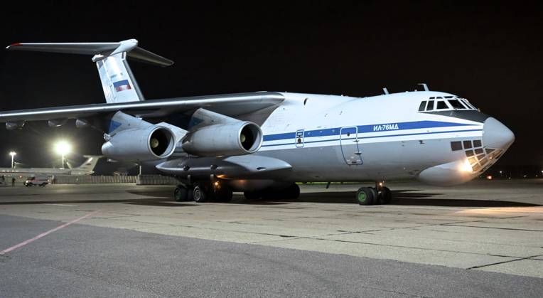 Belarus Russia Ukraine Military Operation POWs Exchange 9271467 23.10.2026 An Ilyushin Il-76MD military transport aircraft carrying Russian prisoners of war released from Ukrainian captivity, amid Russia s military operation in Ukraine, lands at an airfield in Moscow region, Russia. Russia and Ukraine on October 23 completed a swap of 270 prisoners of war each. Ilya Pitalev Sputnik Moscow region Russia  Copyright: xIlyaxPitalevx